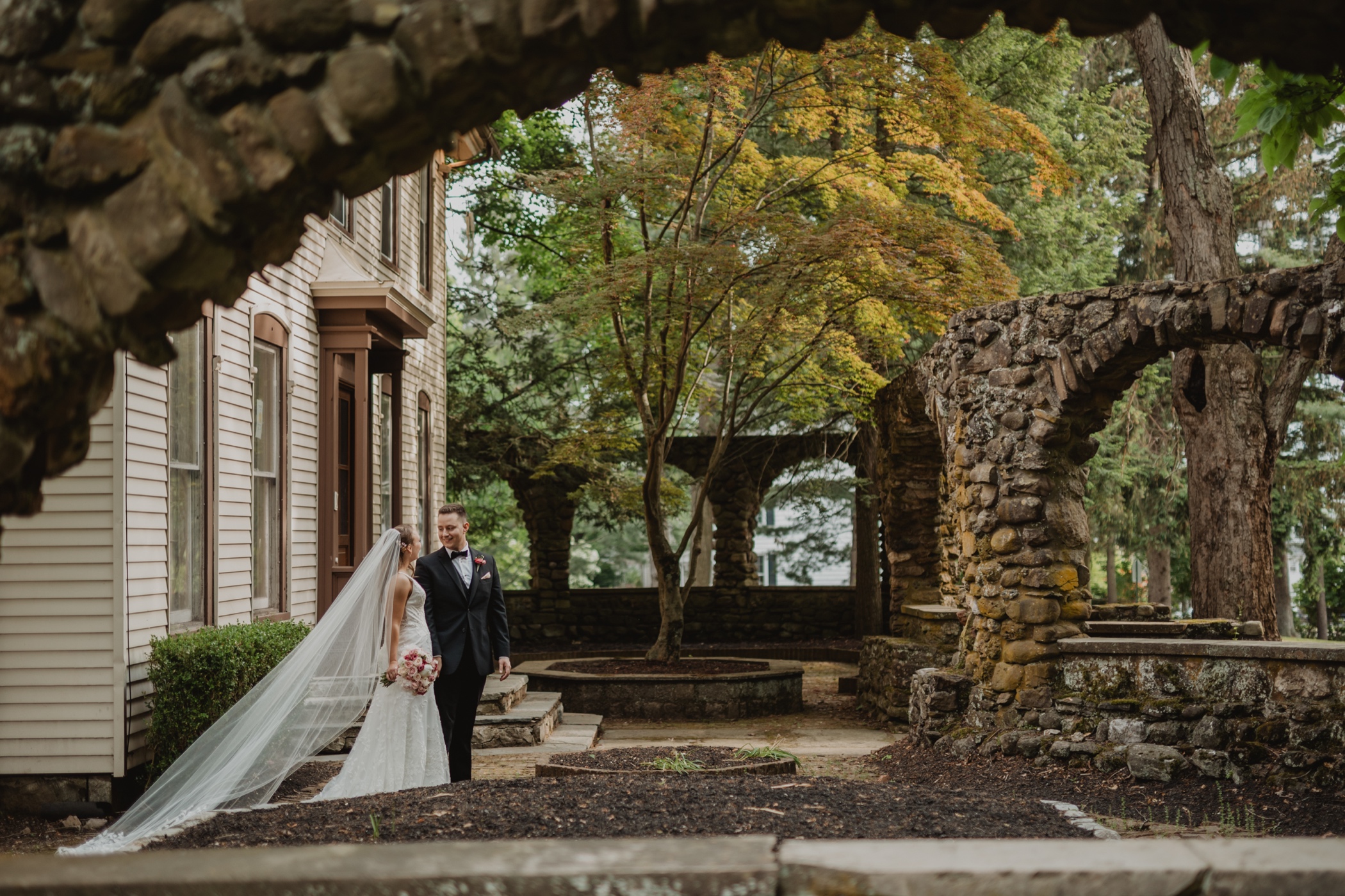 Bride and Groom at Brotherhood Winery